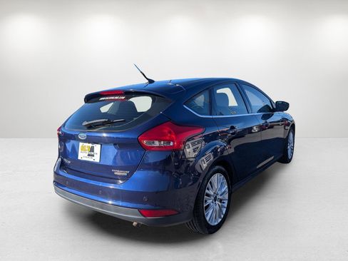 Used 2016 Ford Focus Titanium image 5