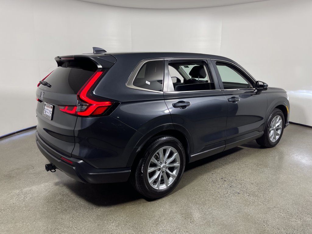 Used 2024 Honda CR-V EX image 3