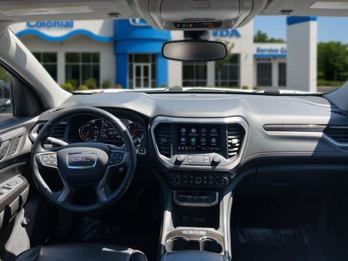 Used 2022 GMC Acadia AT4 w/ Technology Package AWD/4WD image 36