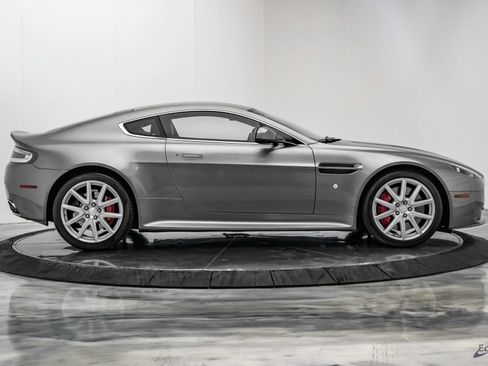 Used 2014 Aston Martin V8 Vantage S RWD image 24