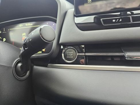 New 2026 Mitsubishi Outlander SEL image 22