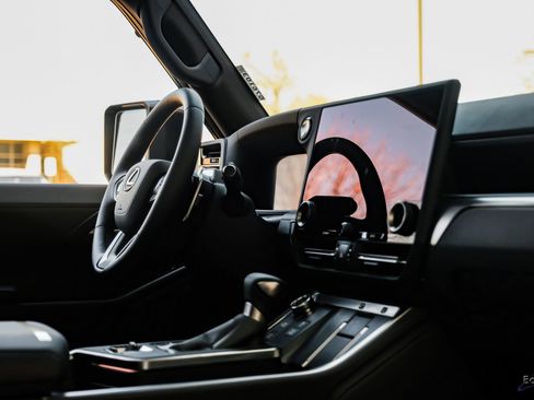 Used 2026 Lexus GX 550 image 41