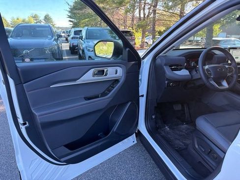 New 2026 Ford Explorer Active w/ Active Comfort Package AWD/4WD image 12