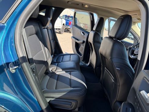 Used 2020 Ford Escape SE Sport image 17