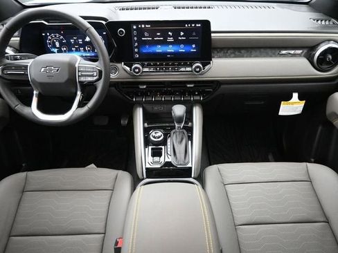 New 2026 Chevrolet Colorado ZR2 AWD/4WD image 21