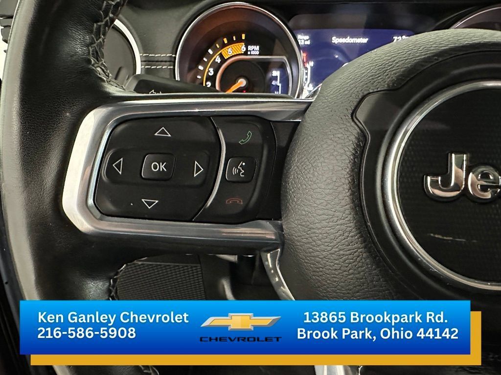 Used 2022 Jeep Wrangler Unlimited Sahara w/ LED Lighting Group AWD/4WD image 12