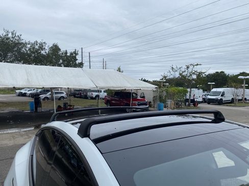 Used 2023 Tesla Model Y Long Range image 4