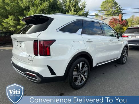 Used 2023 Kia Sorento SX Prestige image 8