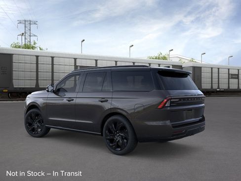 New 2026 Lincoln Navigator Black Label AWD/4WD image 4