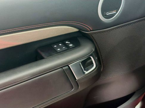 Used 2017 Land Rover Discovery HSE Luxury AWD/4WD image 20