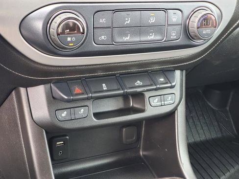 Used 2018 GMC Canyon SLT w/ Trailering Package AWD/4WD image 15