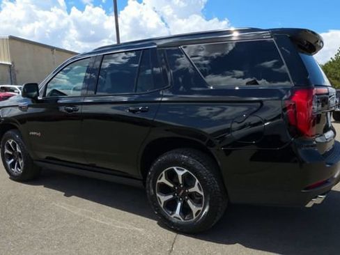 New 2026 GMC Yukon AT4 Ultimate AWD/4WD image 7