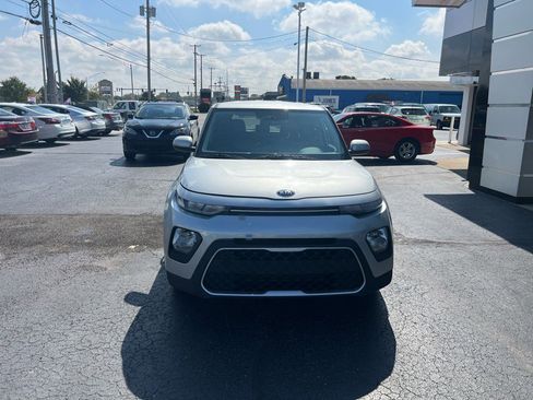 Used 2021 Kia Soul LX image 7