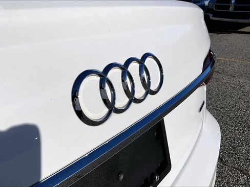 Used 2024 Audi A6 Premium Plus image 32