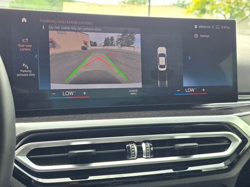 Certified 2023 BMW 330i xDrive Sedan w/ Driving Assistance Package AWD/4WD image 52