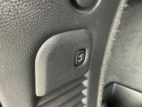 Used 2019 Dodge Durango GT RWD image 16