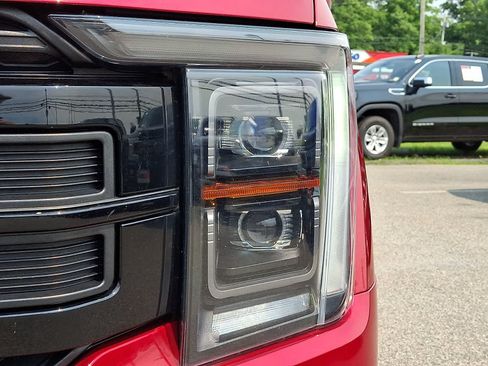 Used 2022 Ford F150 Platinum w/ Equipment Group 701A High AWD/4WD image 10