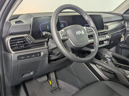 New 2025 Kia Telluride S image 11