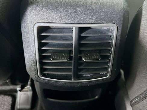 Used 2024 Kia Sportage LX image 25