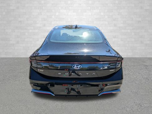 Certified 2024 Hyundai Sonata Limited image 3