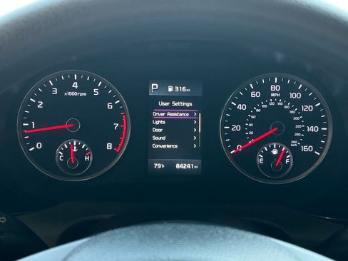 Used 2021 Kia K5 LX FWD image 23