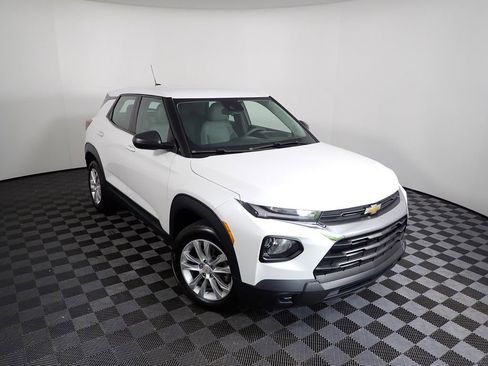 Used 2021 Chevrolet TrailBlazer LS AWD/4WD image 6