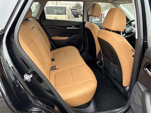 Used 2024 Kia Seltos EX image 11