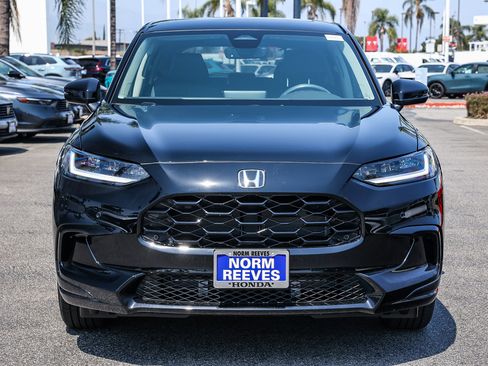 New 2026 Honda HR-V EX-L image 2