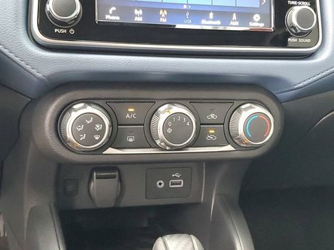 Certified 2025 Nissan Versa SV w/ Trunk Package FWD image 14