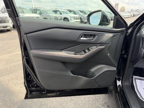 New 2026 Nissan Rogue SV w/ Rock Creek Premium Package AWD/4WD image 17