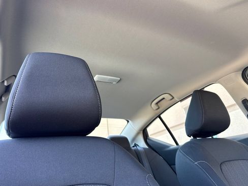 Used 2024 Nissan Altima 2.5 S FWD image 23