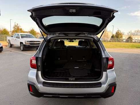 Used 2019 Subaru Outback 2.5i Limited w/ Popular Package #2 image 55