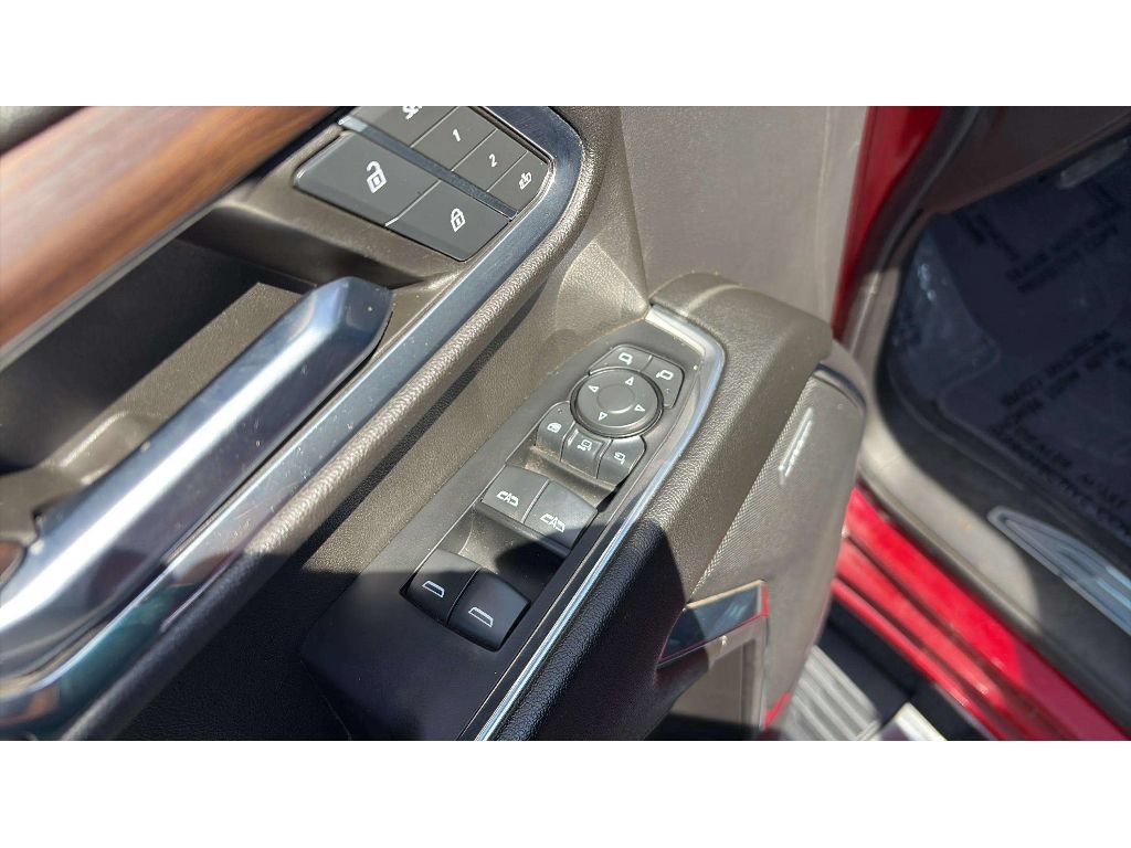 Used 2024 GMC Sierra 2500 SLT w/ SLT Premium Package AWD/4WD image 9