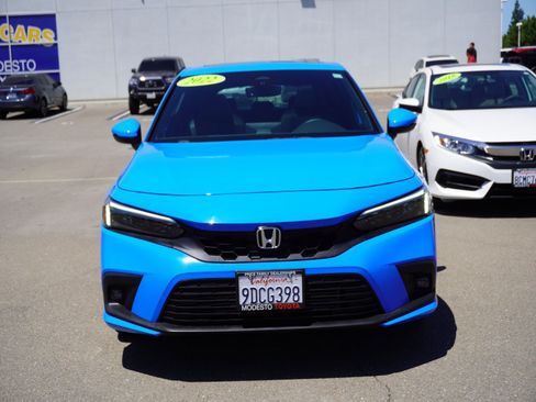 Used 2022 Honda Civic Sport Touring image 6