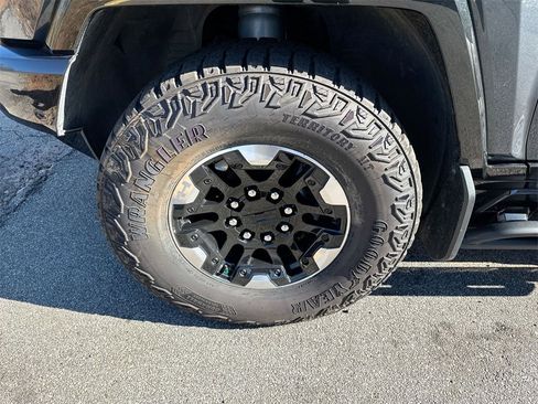 Used 2025 GMC Hummer EV 3X w/ Extreme Off-Road Package image 12