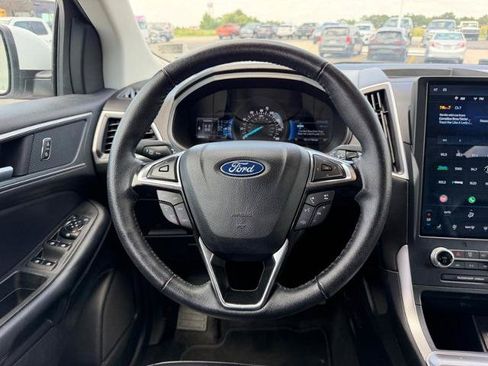 Certified 2024 Ford Edge SEL AWD/4WD image 11