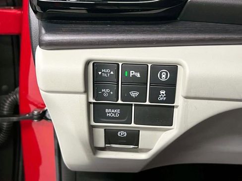 Used 2025 Acura RDX SH-AWD w/ Advance Package image 18