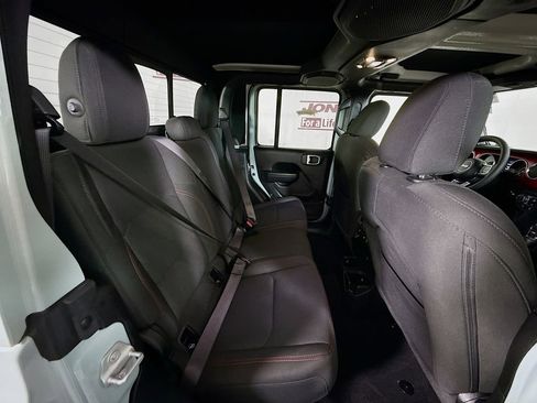 Used 2023 Jeep Gladiator Rubicon image 31