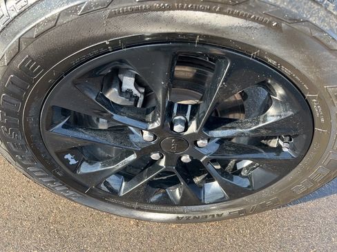 Used 2021 Jeep Wrangler Unlimited Sahara image 35