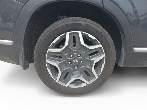 Used 2022 Hyundai Santa Fe Limited FWD image 17