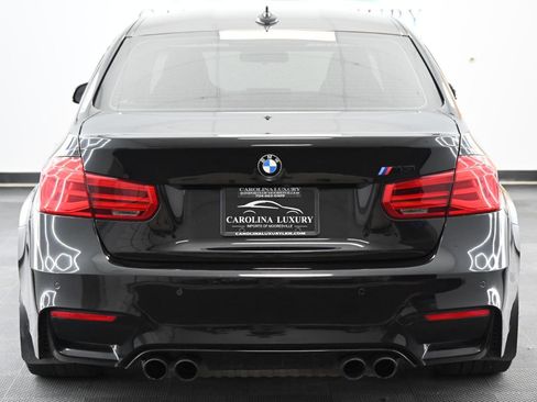 Used 2017 BMW M3 image 3