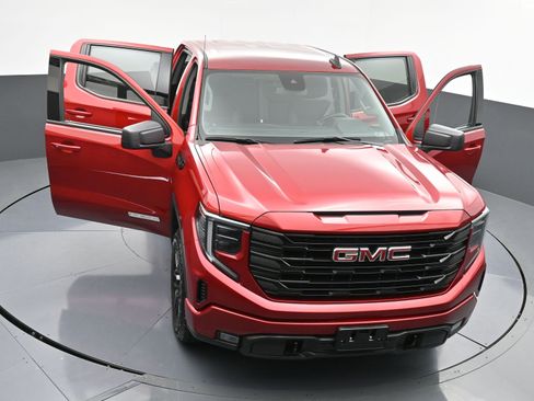 Used 2023 GMC Sierra 1500 Elevation w/ X31 Off-Road Package image 39