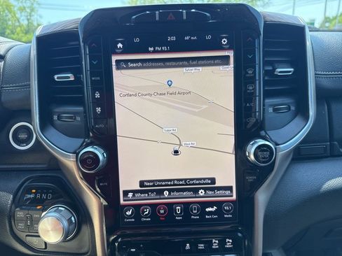 Used 2020 RAM 1500 Laramie AWD/4WD image 37