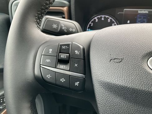 Used 2024 Ford Maverick Lariat w/ 4K Tow Package image 5