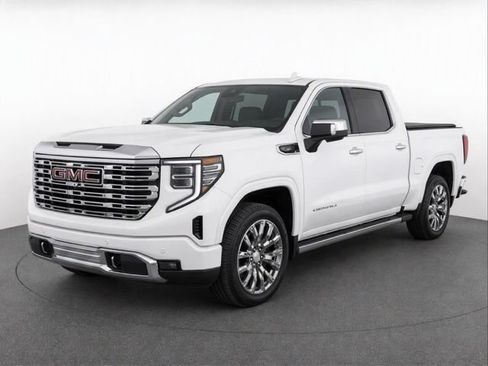Used 2024 GMC Sierra 1500 Denali w/ Denali Reserve Package AWD/4WD image 3