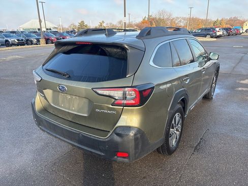 Certified 2023 Subaru Outback Premium image 3