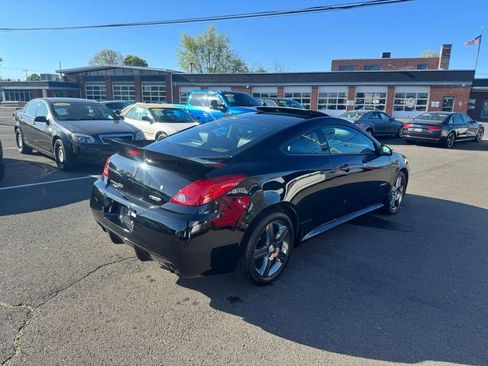 Used 2008 Pontiac G6 GXP w/ Sun And Sound Package FWD image 8