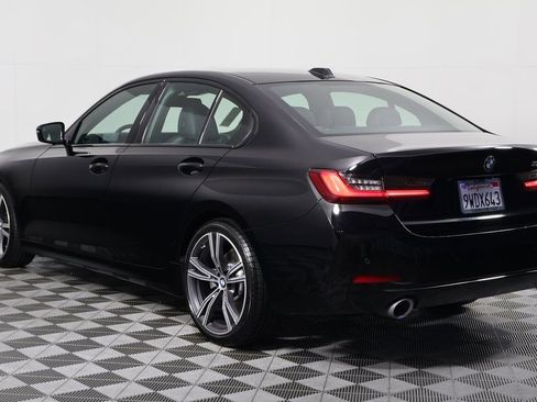 Used 2023 BMW 330i Sedan w/ Premium Package RWD image 6
