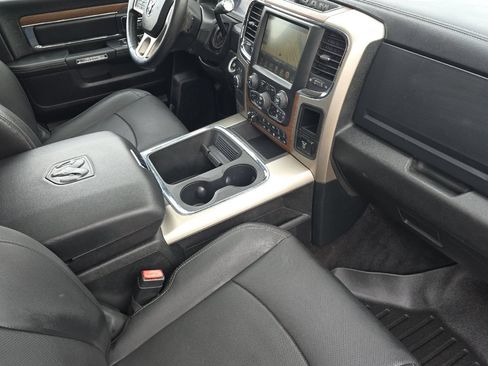 Used 2016 RAM 3500 Laramie AWD/4WD image 15