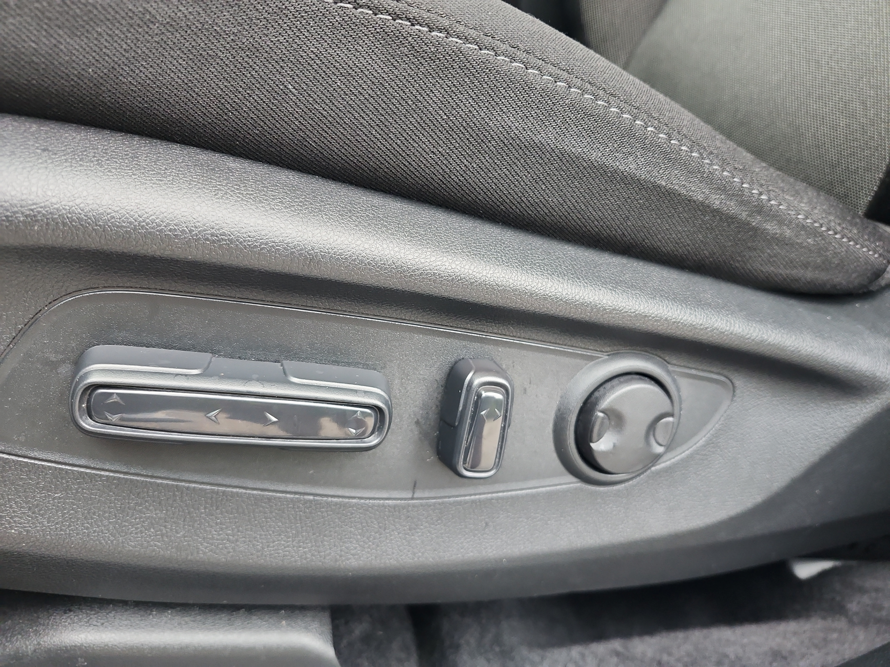 Certified 2024 Honda CR-V EX image 16